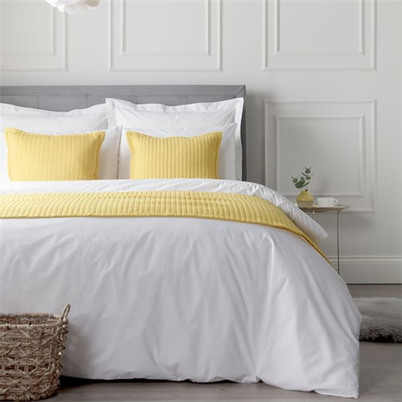 80/20 Pamuk Polyester Karışımı Beyaz 300TC Otel Keten Seti