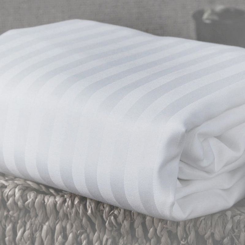 Saf pamuklu beyaz TC300 Sateen Stripe Hotel Sheets Tedarik